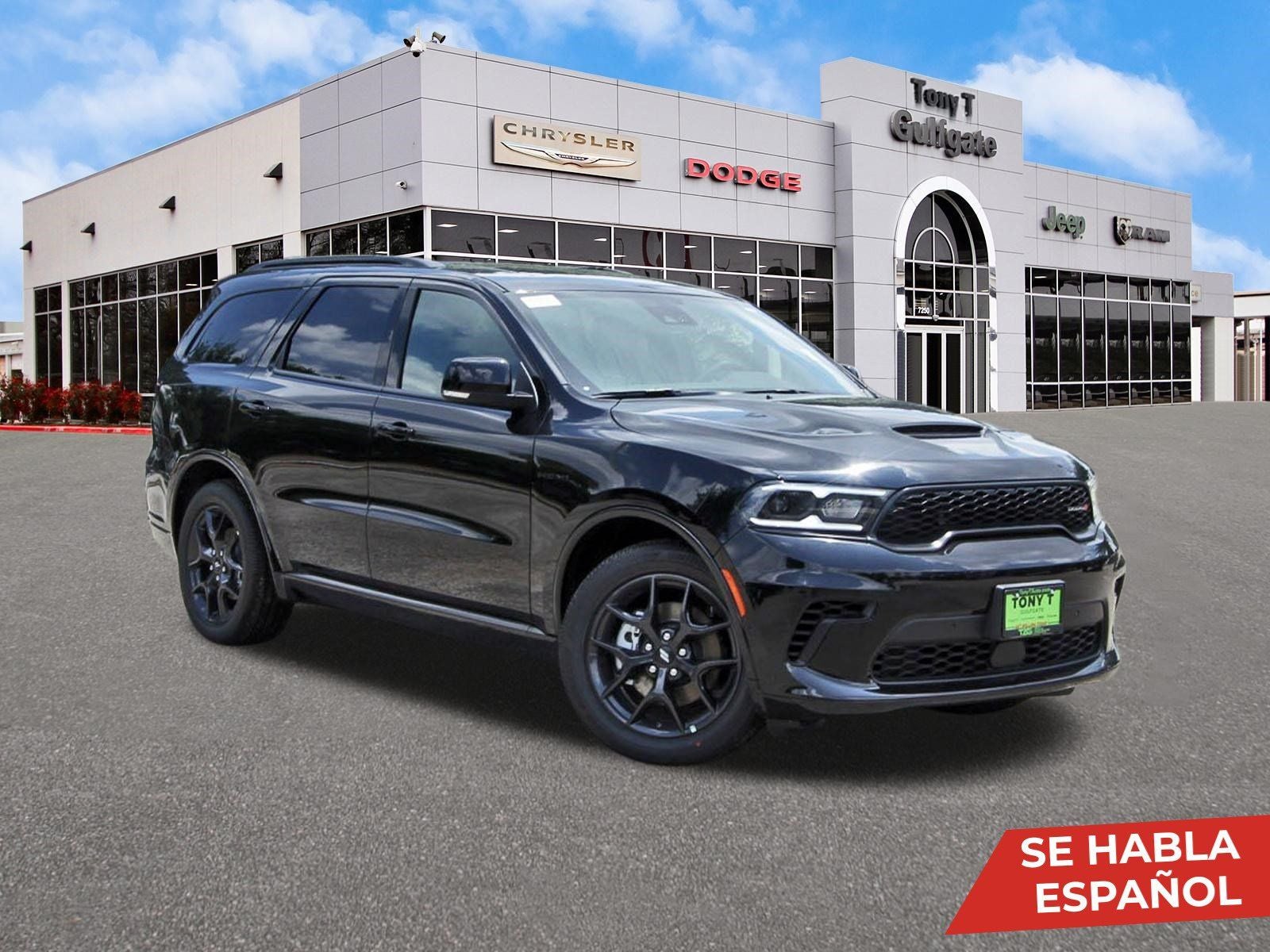 2026 Dodge Durango GT Plus HEMI V8 AWD in Db Black Crystal Clearcoat — front three-quarter view