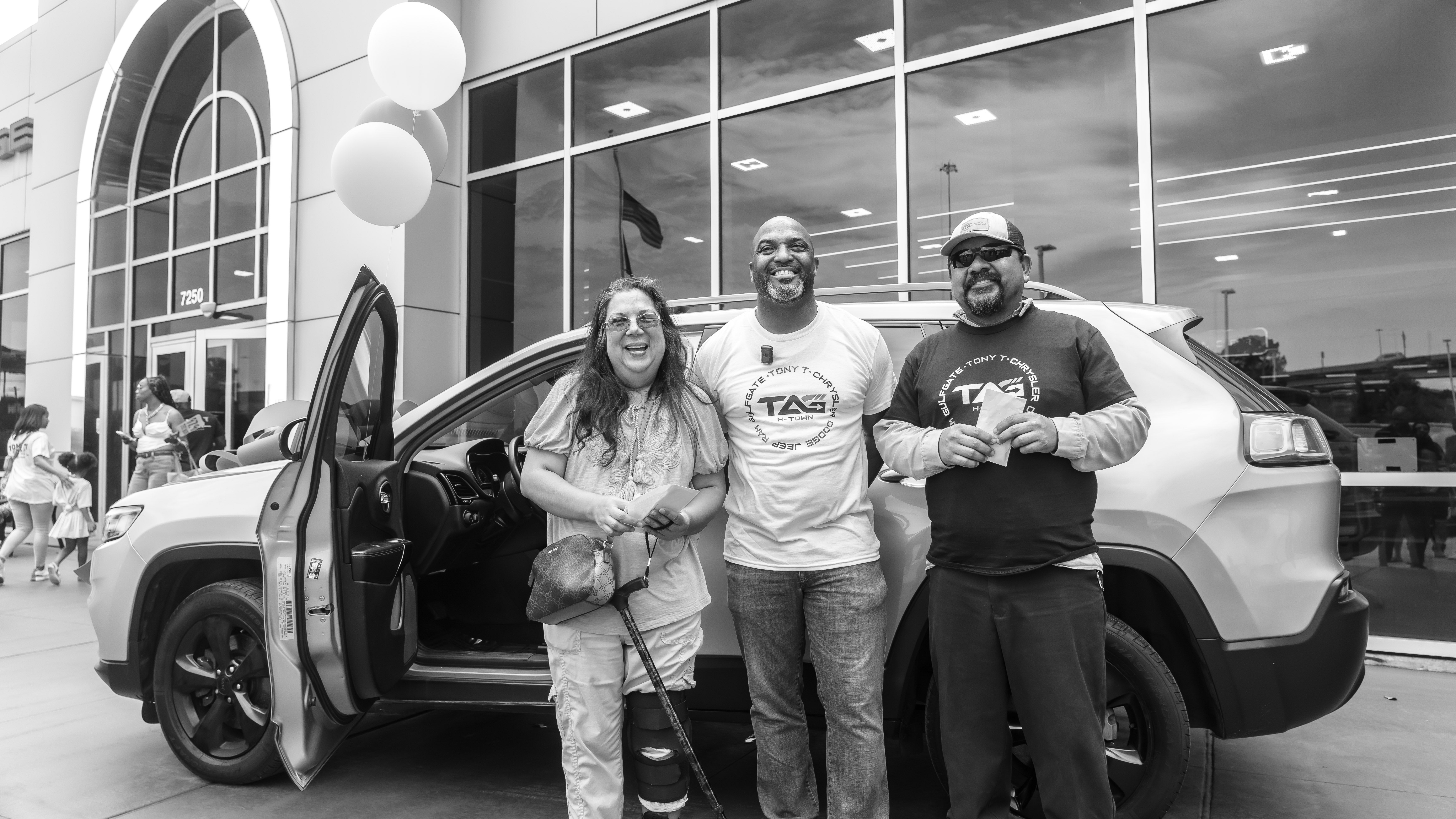 Tony T Gulfgate CDJR: the CDJR Dealership in Houston, TX